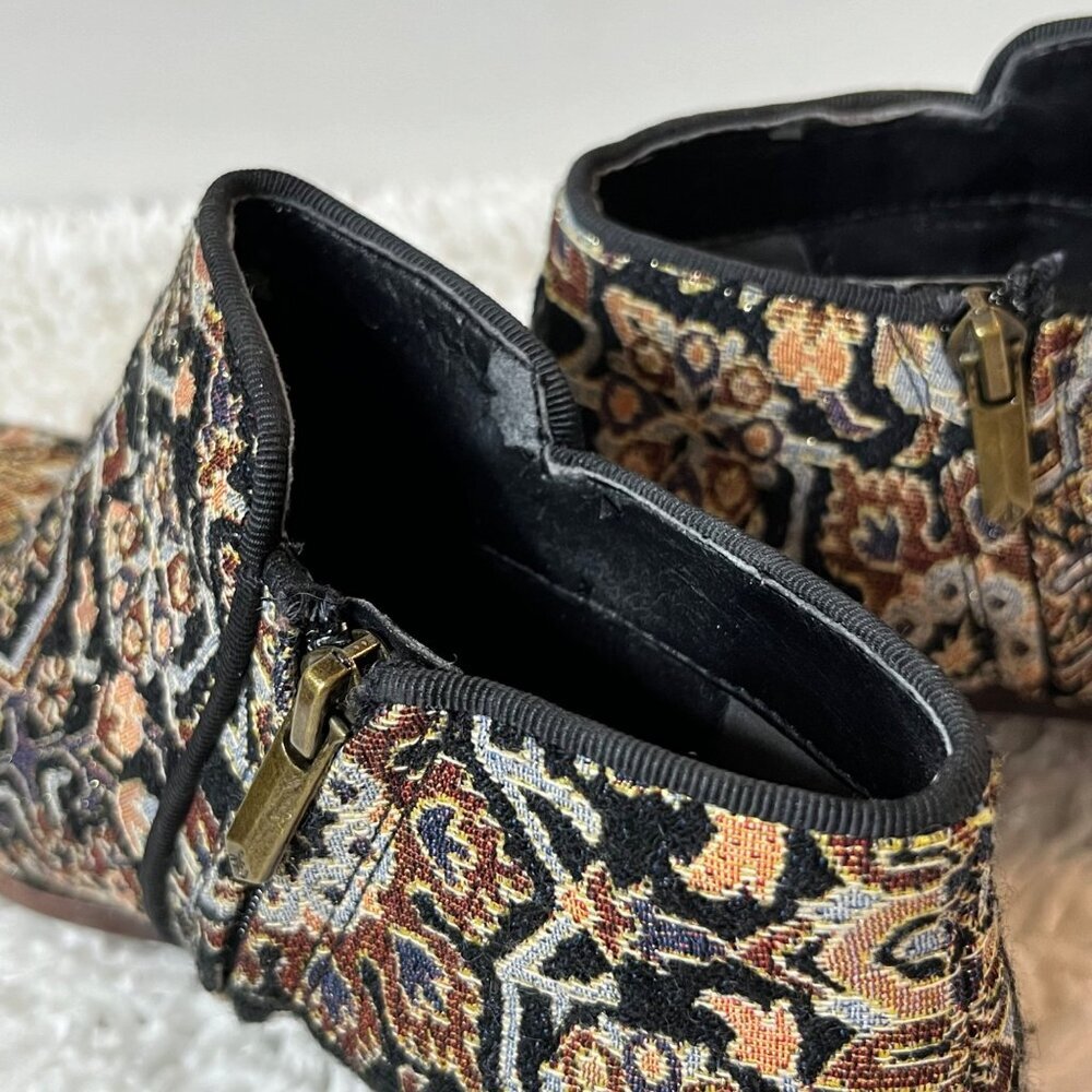 Sam Edelman Petty Black Faraj Tapestry Fabric Ankle Booties Size 6.5 - Picture 5 of 11